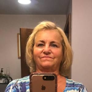 Meet your Posher, Brenda